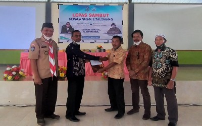 Pisah Sambut Kepala SMAN 1 Taliwang